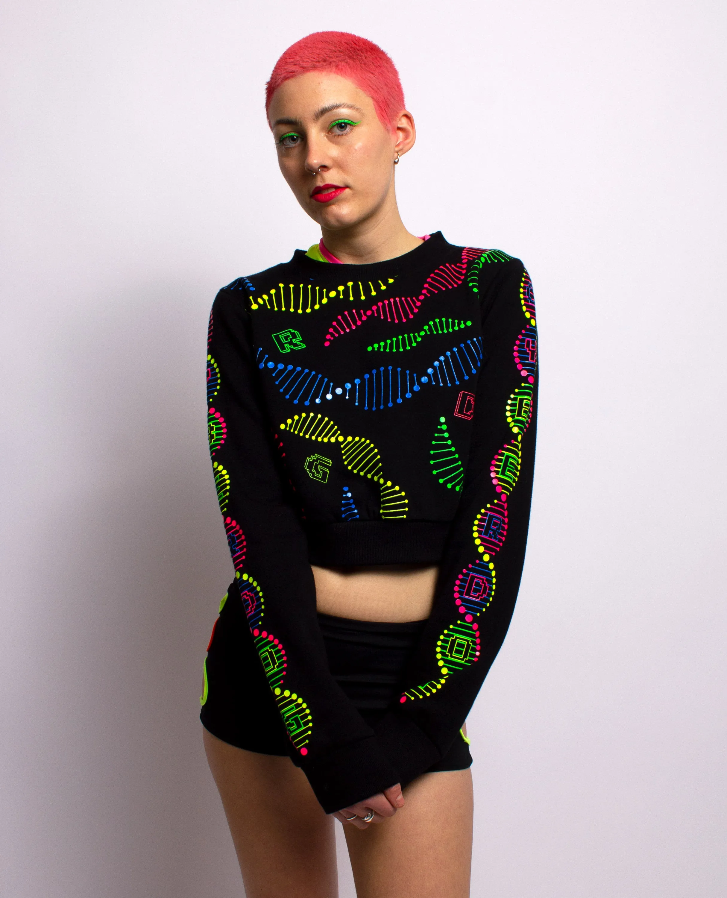 CROP AOP DNA SWEATSHIRT