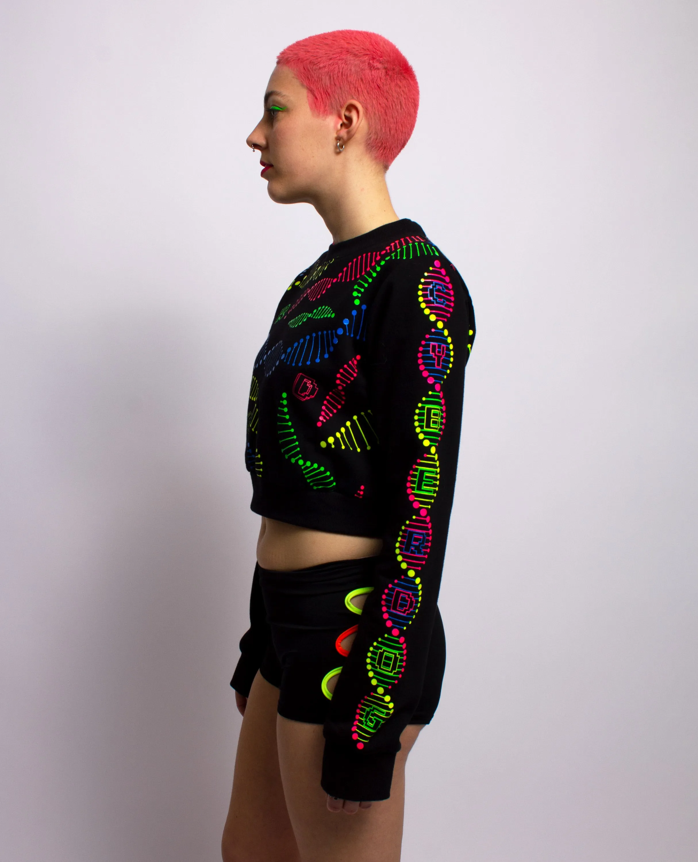 CROP AOP DNA SWEATSHIRT