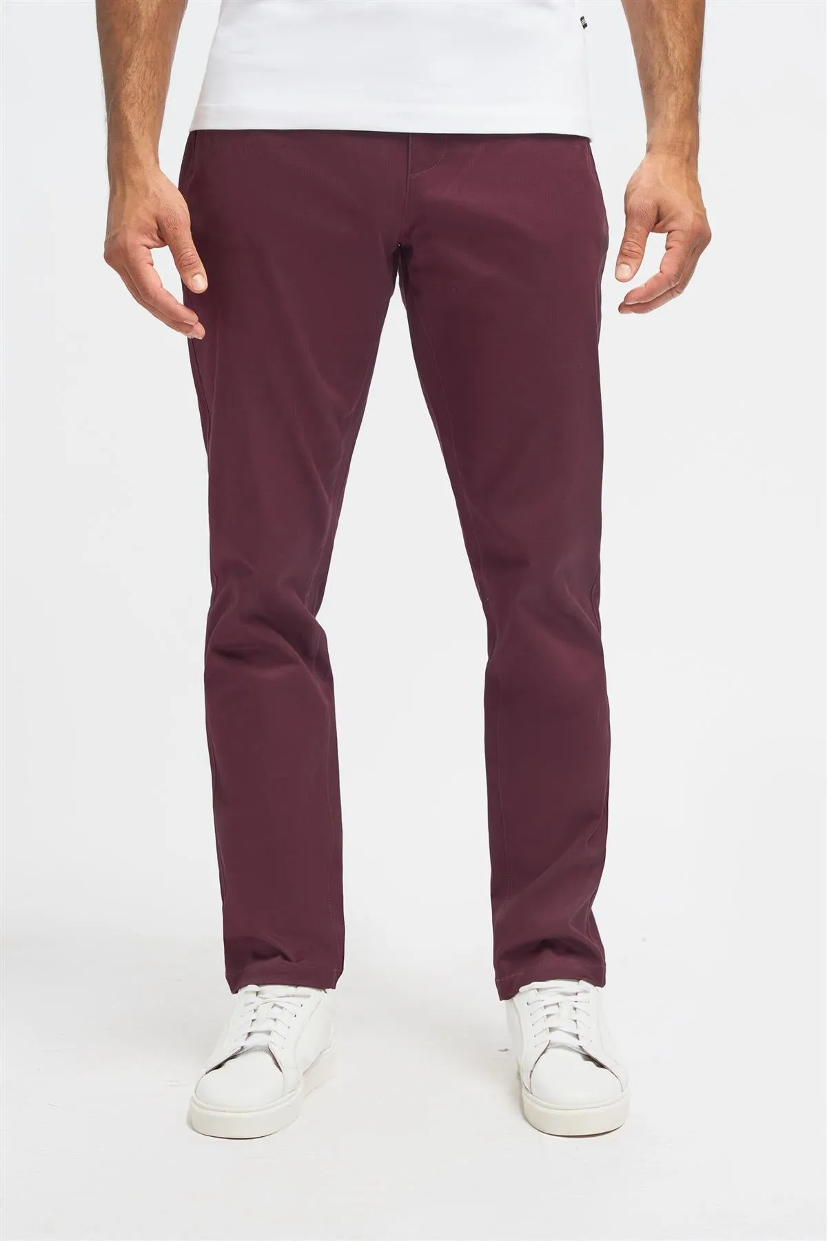 Dakota Wine Chino