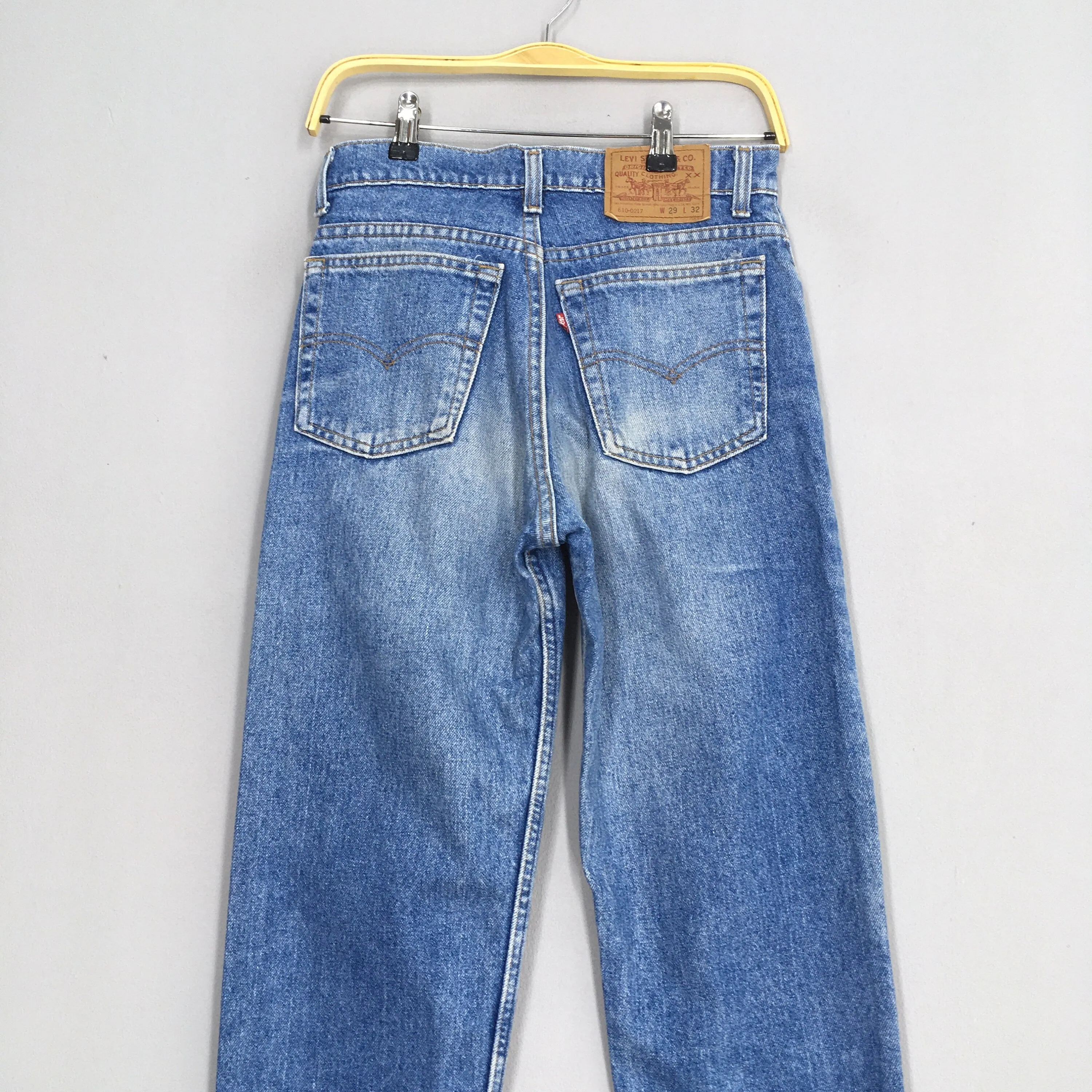 Levis 610 Faded Blue Jeans Size 28x32