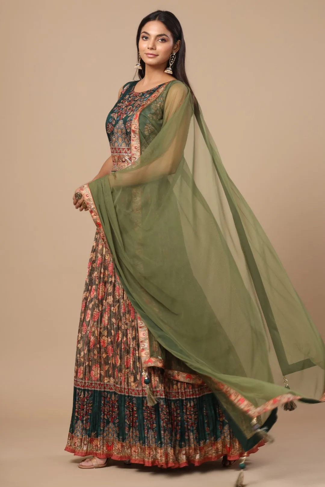 Mehendi Green Tusser Silk Pleated Kalamkari Anarkali Kurta With Net Dupatta