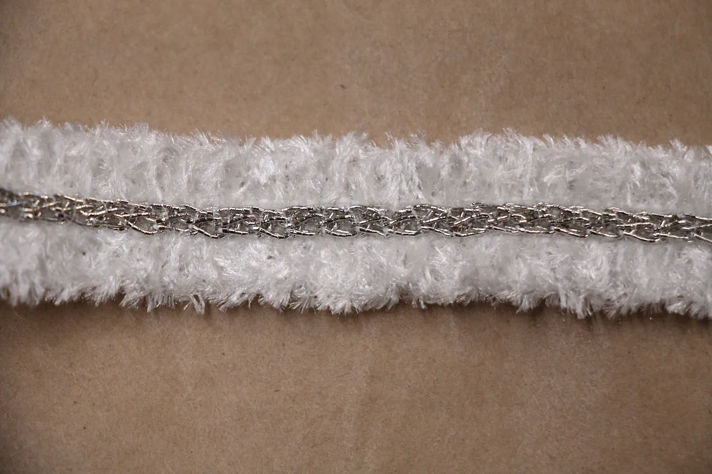 Off-White/Silver Chain Braid Trim