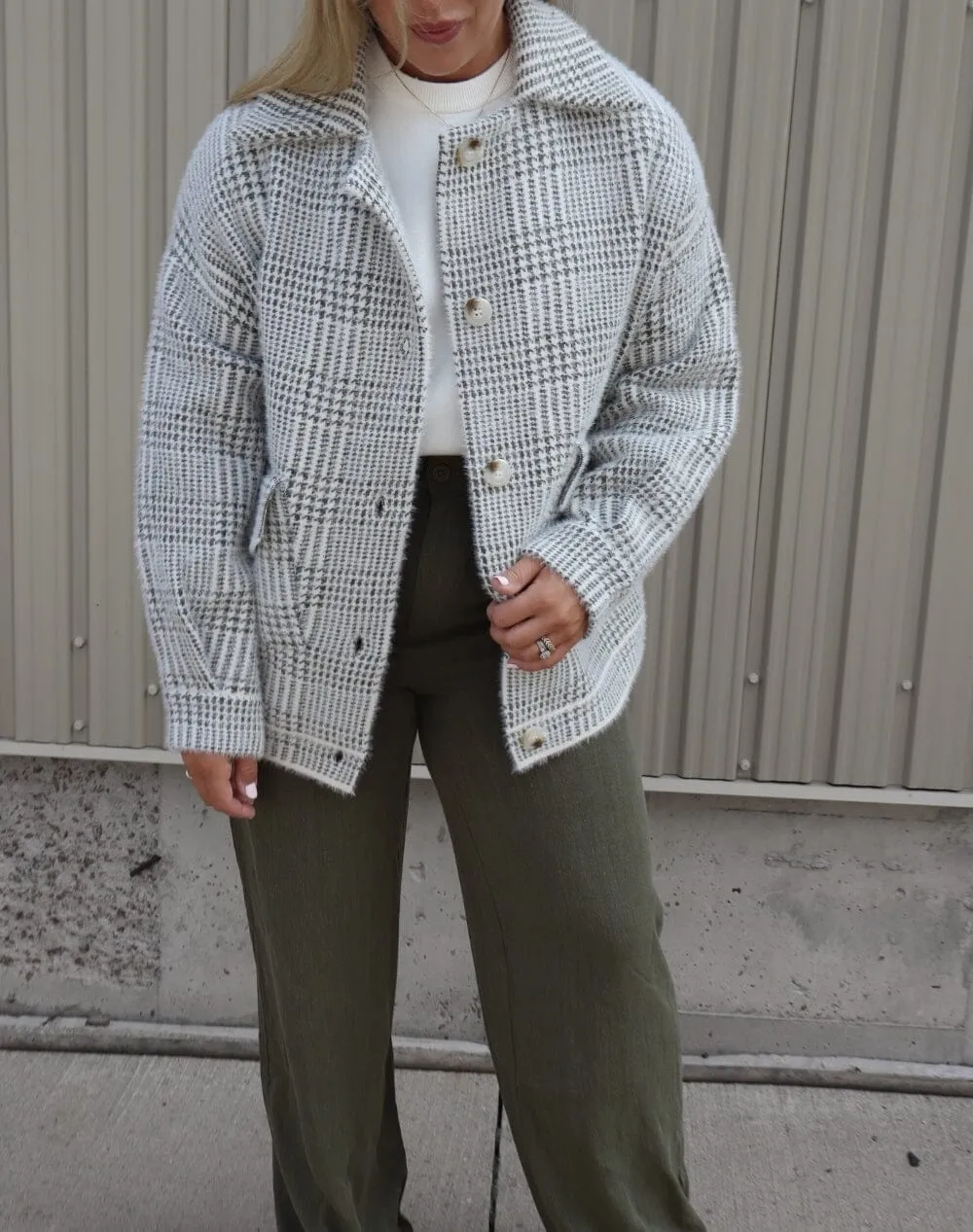 OLIVE & IVORY PLAID SWEATER JACKET