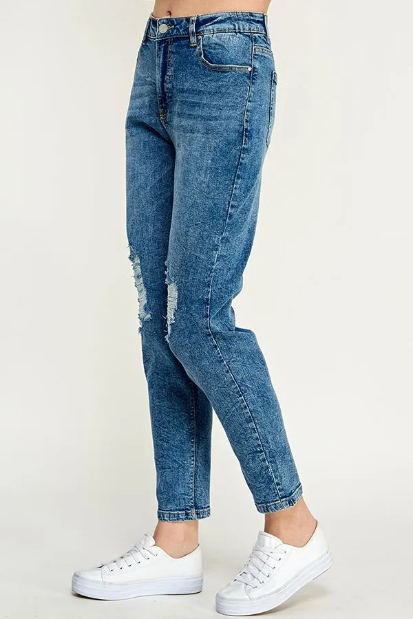 RIPPED  BOYFRIEND JEANS