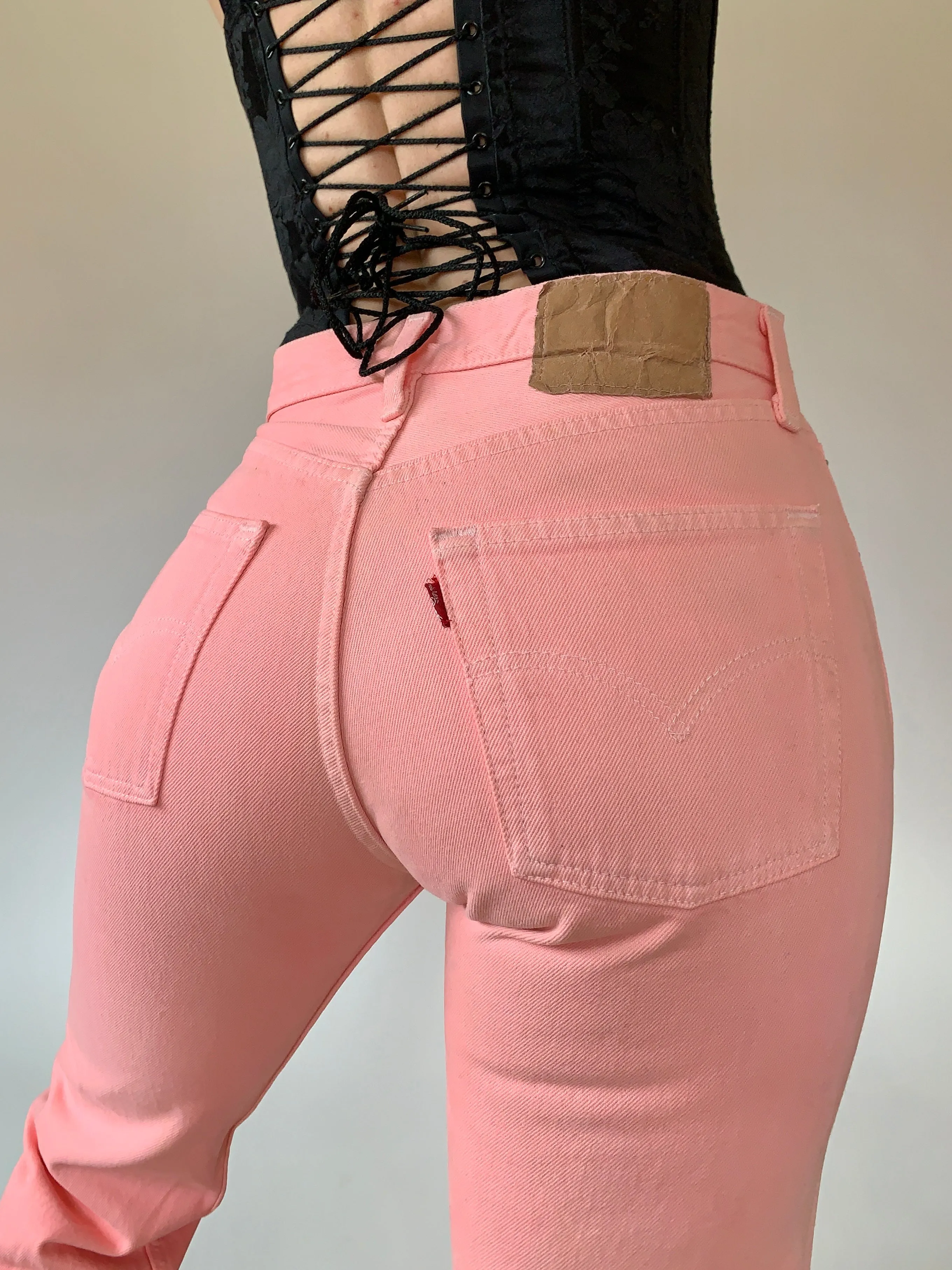 Vintage Peach Levi’s (XS)