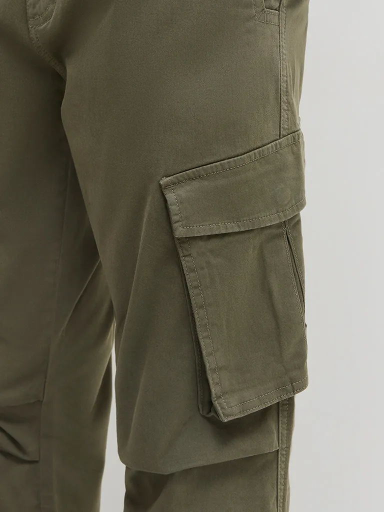 WES Casuals Olive Cargo-Style Relaxed-Fit Mid-Rise Cotton-Blend Chinos